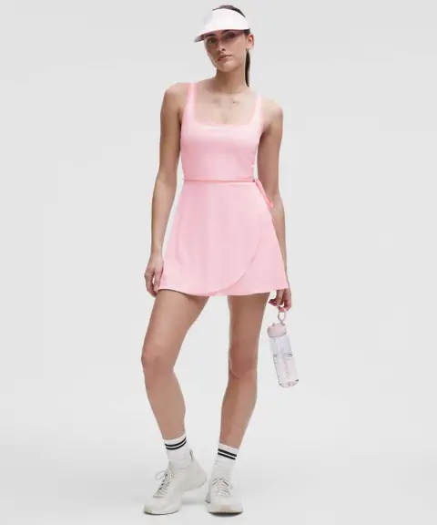 lululemon tennis style developed by Yuliya Lahvinenka